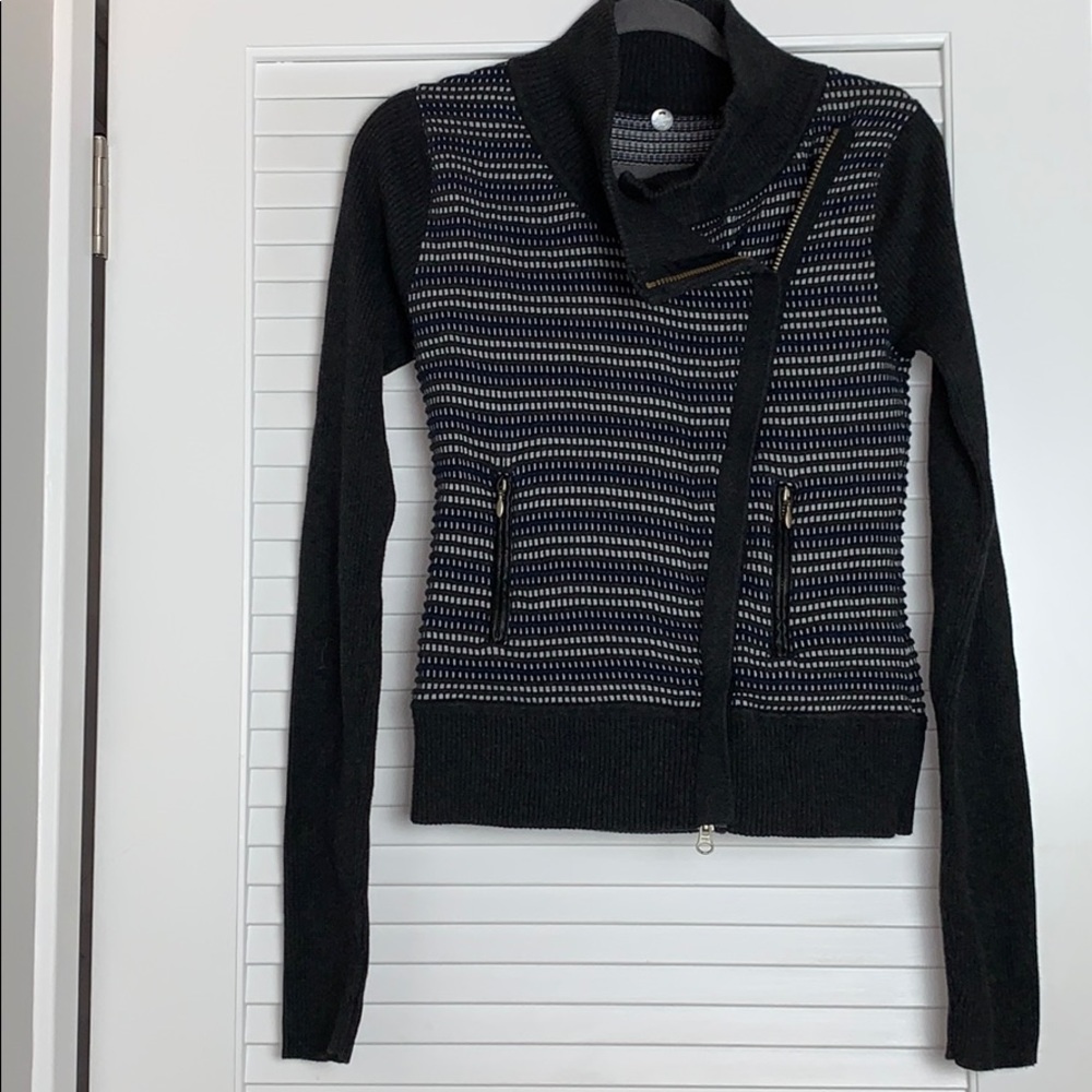 Margaret O’Leary zip up cardigan